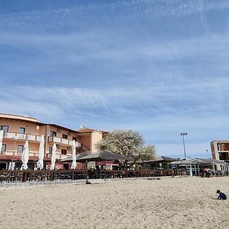 Idila Sea Front Apartments Медулин Екстериор снимка