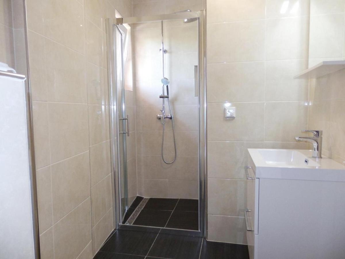 Idila Sea Front Apartments Медулин Екстериор снимка