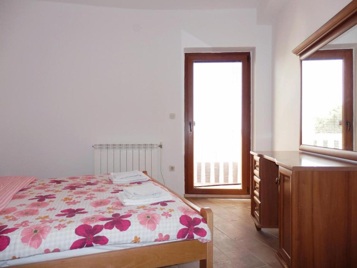 Idila Sea Front Apartments Медулин Екстериор снимка