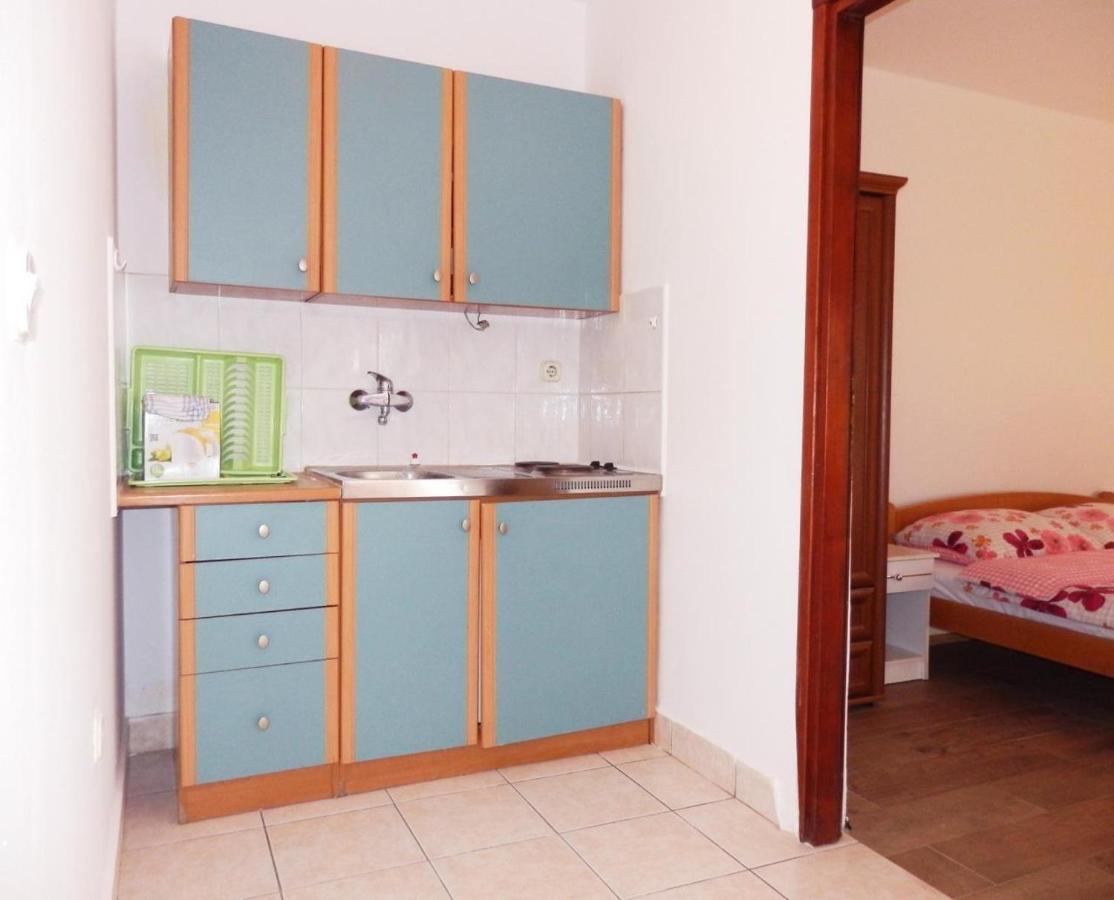 Idila Sea Front Apartments Медулин Екстериор снимка
