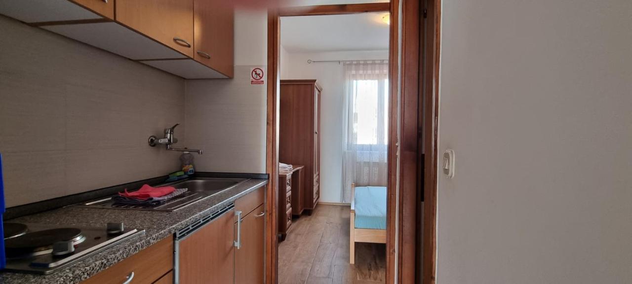 Idila Sea Front Apartments Медулин Екстериор снимка