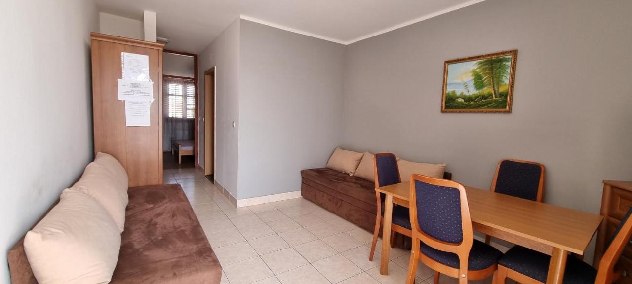 Idila Sea Front Apartments Медулин Екстериор снимка