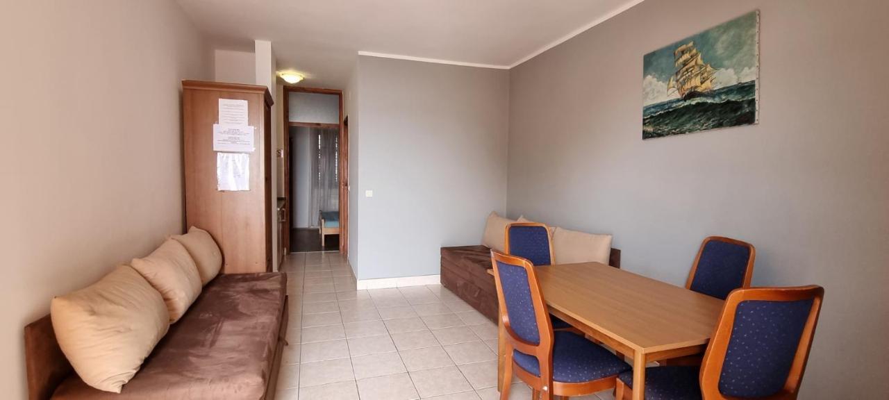 Idila Sea Front Apartments Медулин Екстериор снимка