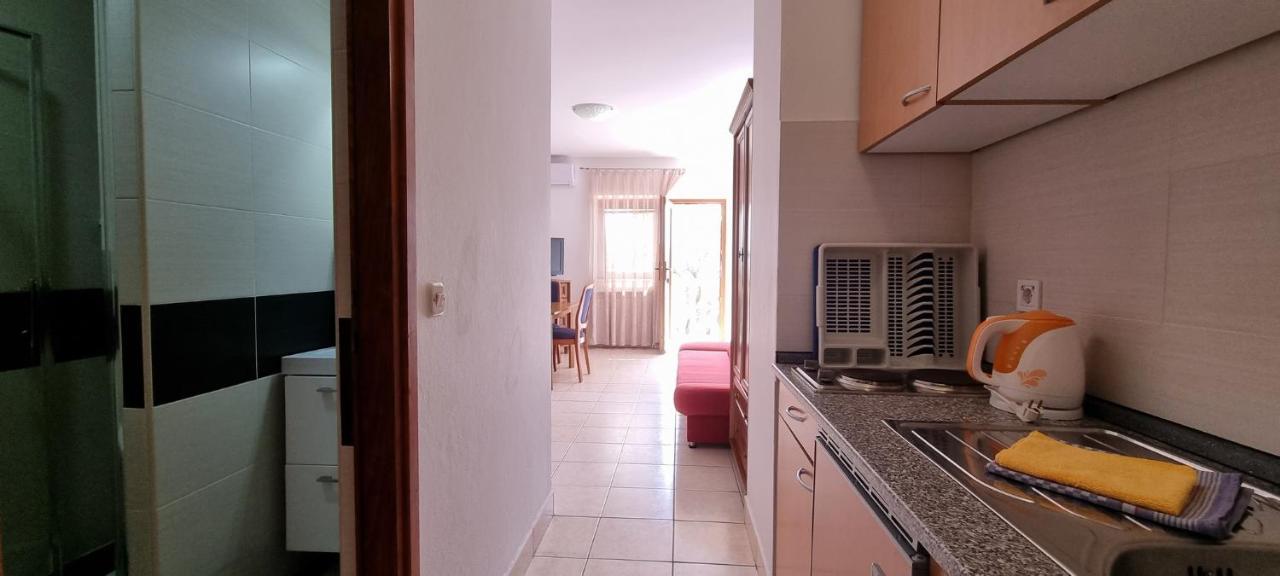 Idila Sea Front Apartments Медулин Екстериор снимка